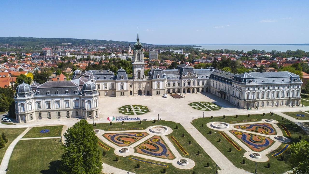 Parraghegy Apartman Villa Zalaszanto Exteriör bild
